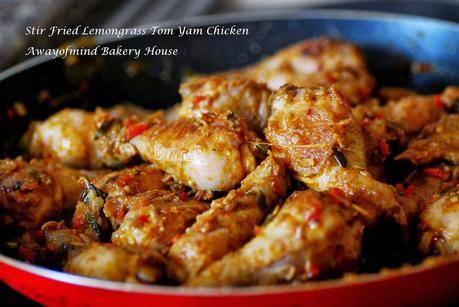 Stir Fried Lemongrass Tom Yam Chicken