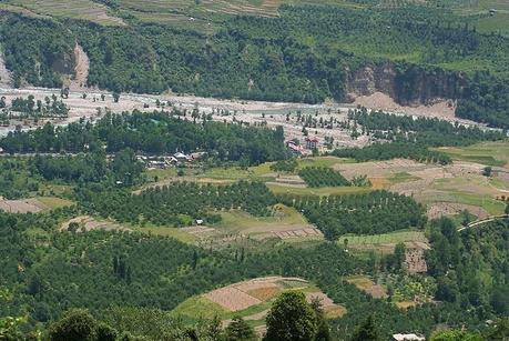 Prolific Wonders of Bhrigu Lake Preludes the Religious Halves