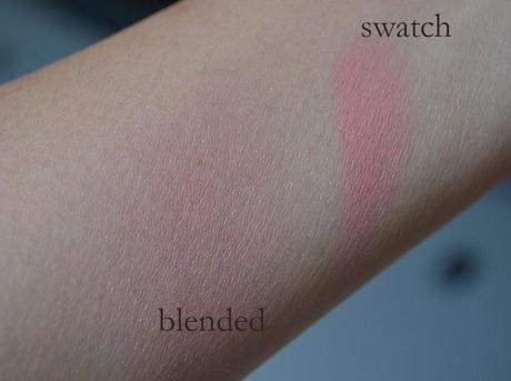 Maybelline Cheeky Glow - Peachy Sweetie - Genzel Kisses Copyright Photo (4)