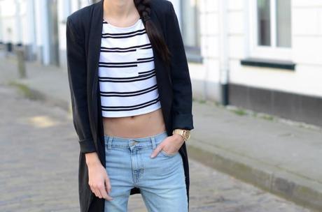 striped crop top black coat