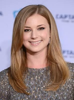 Emily VanCamp - premiere of Captain America The Winter Soldier