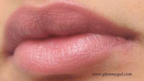 nyx round lipstick b52 review