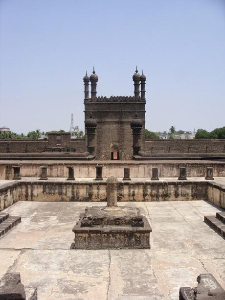 Ibrahim Rouza, Bijapur – The Black Taj of South India