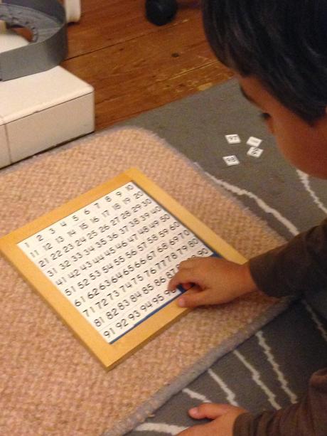 Counting up to 100 {Montessori Maths}