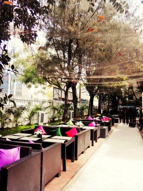 Sunday Brunch - Punjab Grill, Juhu | Reviewed By Teena Khanna