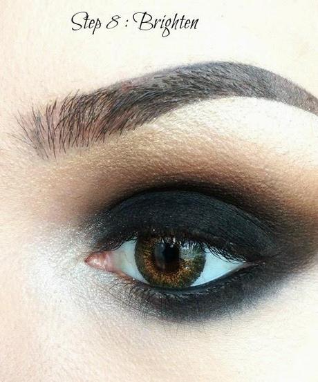 Easy Brown and Black Smokey Eyes in Pictures