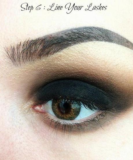 Easy Brown and Black Smokey Eyes in Pictures