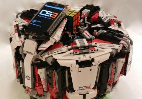 rubiks-cube-lego-robot