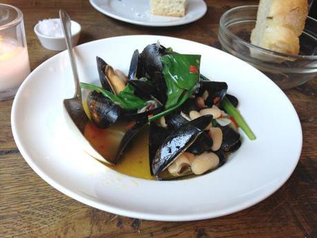mussels cannellini beans