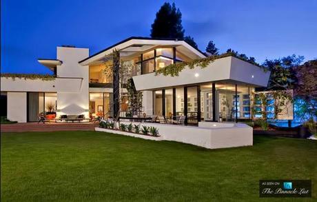 20-Ellen-DeGeneres-Brody-House-Residence-–-Holmby-Hills-Los-Angeles-CA