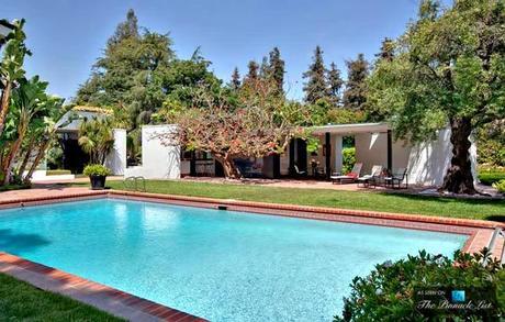 12-Ellen-DeGeneres-Brody-House-Residence-–-Holmby-Hills-Los-Angeles-CA