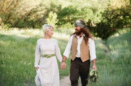 Unconventional wedding outfits for Boho-Celtic wedding