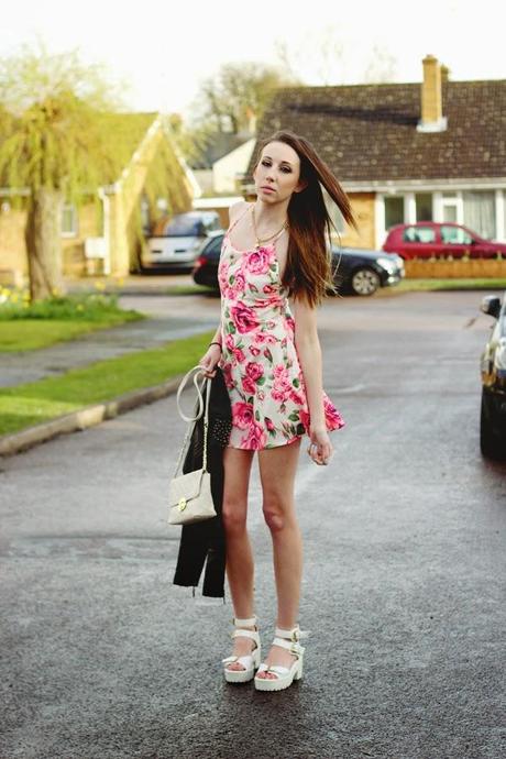Spring trends, spring trend, uk fashion bloggers, british fashion bloggers, top uk fashion blogs, top fashion blogs, best fashion bloggers, uk street style blogs, person style blog, cambridge fashion blogger, cambridge fashion bloggers, Karen Sundelowitz, Karen Sundelowitz make up, fashion union floral dress, floral dress, how to style a floral dress, chunky white sandals, chunky sandals, wedge sandals, glamorous sandals, studded leather jacket. top fashion bloggers, affordable fashion blog, affordable fashion bloggers