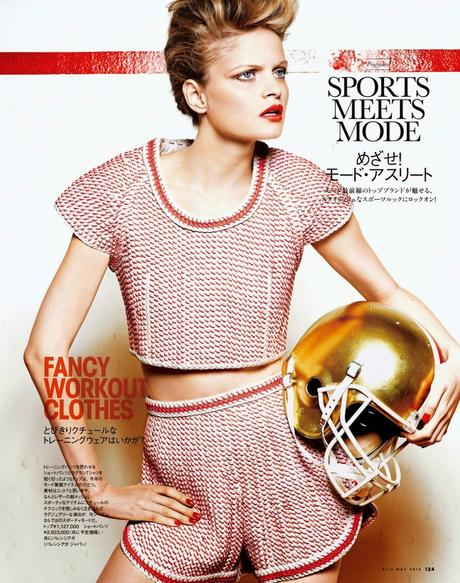 Nathalia Oliveira And Alana
W By Takaki Kumada For Elle, Japan, May 2014