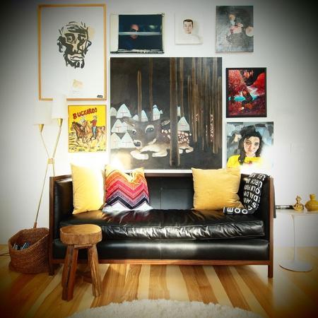 black-leather-sofa-the-10-cent-designer