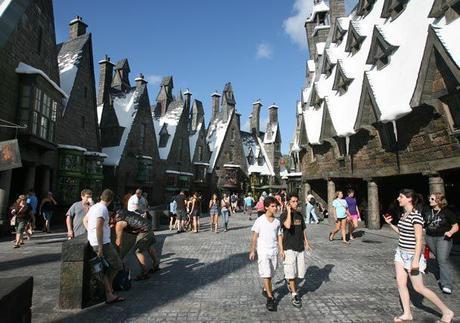 A walk through Hogsmeade would make my day