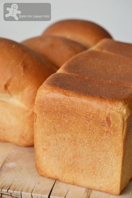 home baked white sandwich bread
