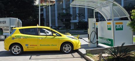 A Nissan Leaf taxi charging at a Petrobras station in Rio de Janeiro, Brazil