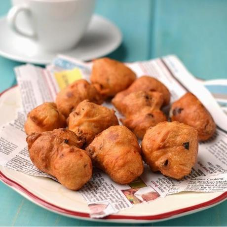 Instant Vada (using Urad dal flour)