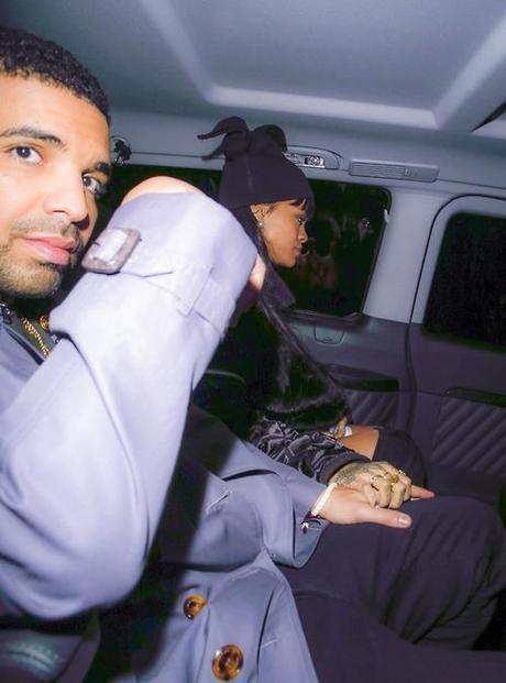 Rihanna & Drake Spotted Having Dinner