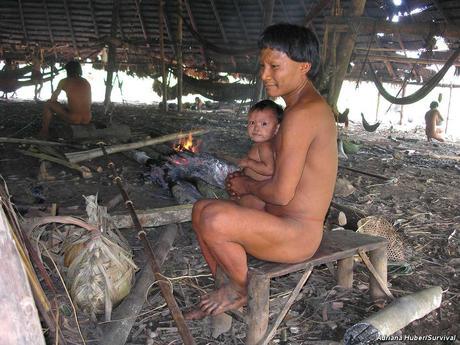 The Suruwaha are an isolated tribe, highly vulnerable to introduced diseases. © Adriana Huber/Survival