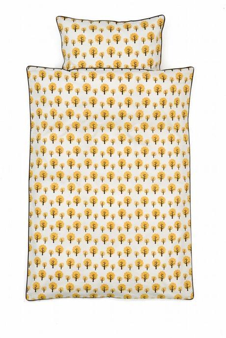 Dotty Bedding in Yellow - Junior design by Ferm Living