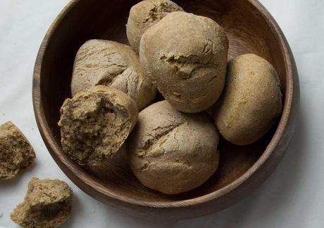 Crusty Spelt Rolls (Vegan)