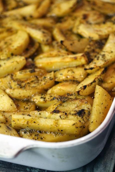 Lemony Greek-Style Roasted Potatoes