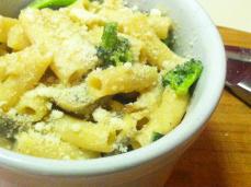 Mushroom and Broccoli Mac and Cheese