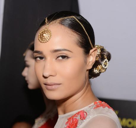 MAC AT WLIFW AW 14 - PIA PAURO AND URVASHI KAUR - Backstage Images and Face Chart