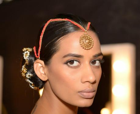 MAC AT WLIFW AW 14 - PIA PAURO AND URVASHI KAUR - Backstage Images and Face Chart