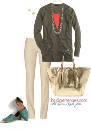 One Item, Five Fashionable Ways. Look 1