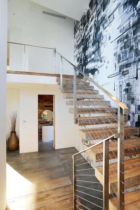 Artistic staircase Artful Display of Lines and Japanese Influences: Project 355 Mansfield in California