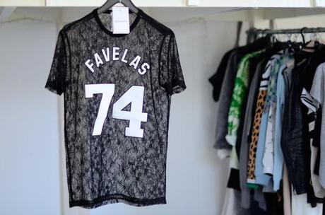 Givenchy favelas lace number t-shirt