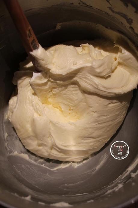 Cream cheese icing