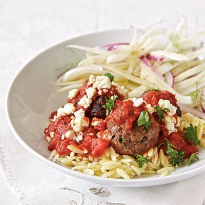 Healthy Dinner Recipe: Greek Pasta with Meatballs