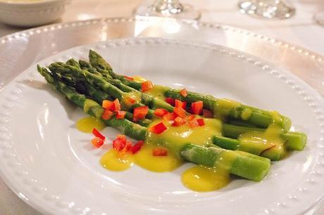 3. Asparagus Vinaigrette by Renée S. Suen via Flickr