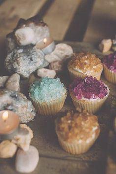 I'm Loving...Rock Candy topped cupcakes 