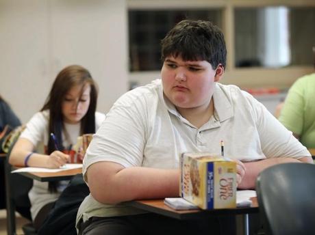 Tips to avoid obesity in your teen