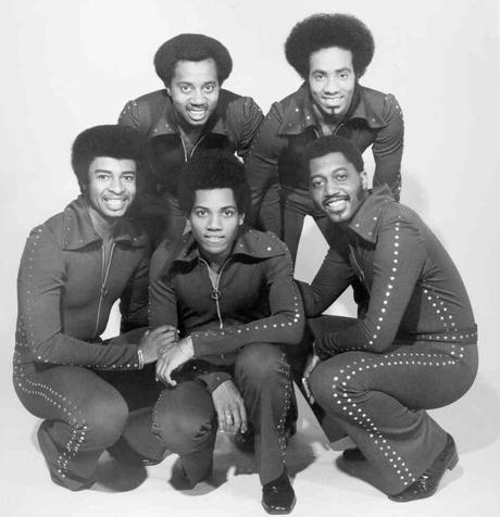 REWIND: The Temptations - 'Shakey Ground'