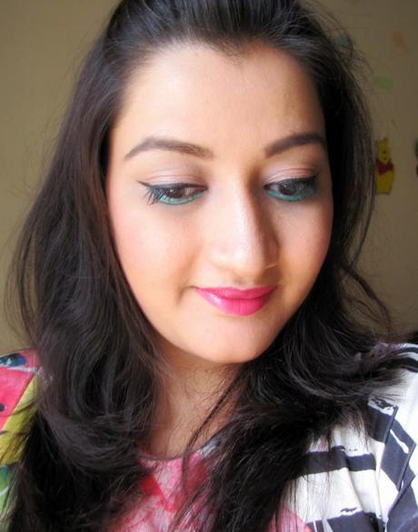 DAY TIME MAKEUP WITH A POP OF COLOR