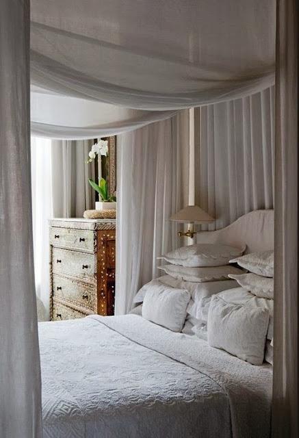 What I Love Wednesday: Neutral Rooms