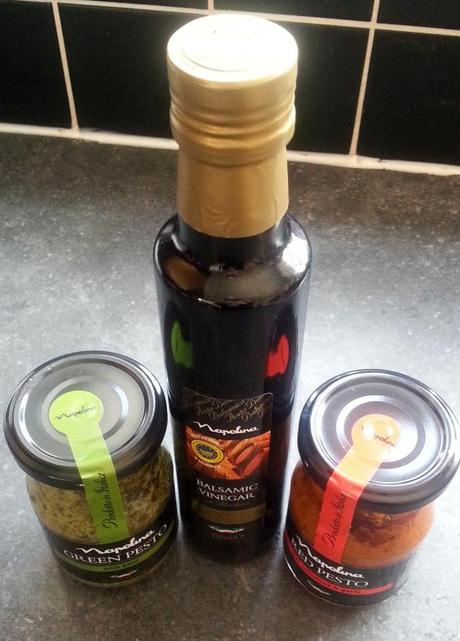 Easy mealtimes with Napolina