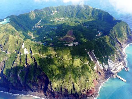 Aogashima pictures