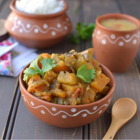 Assam -- Labra (Mixed Vegetable Curry)