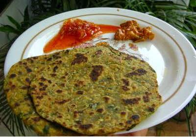 http://recipes.sandhira.com/bajra-methi-na-dhebra.html