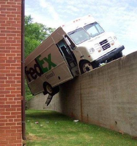 The World’s Top 10 Most Disastrous Fedex Truck Crashes