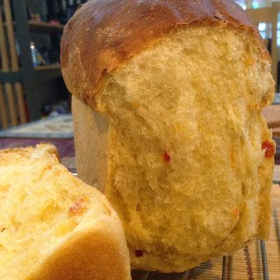 Orange/Dried Cherry Tomatoes Bread for Little Thumbs Up Event