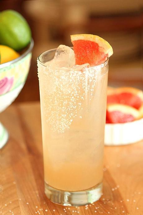 Paloma Cocktail - Tequila, grapefruit juice, lime juice and agave nectar | Creative Culinary