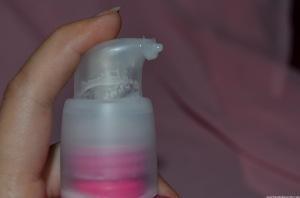 Toni&Guy Frizz Smoothing Curl Conditioner review DSC_0230